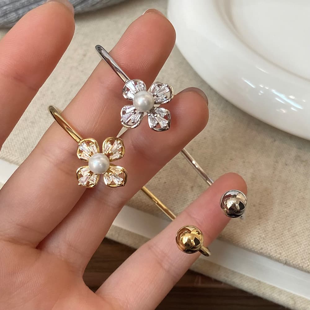 バングル パール花モチーフ開口式バングル上品レディース腕輪 ゴールド