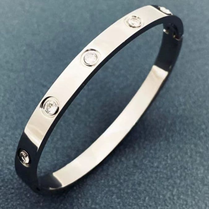 バングル 宝石輝く上品ペアバングル 金色銀色二色組 ゴールド