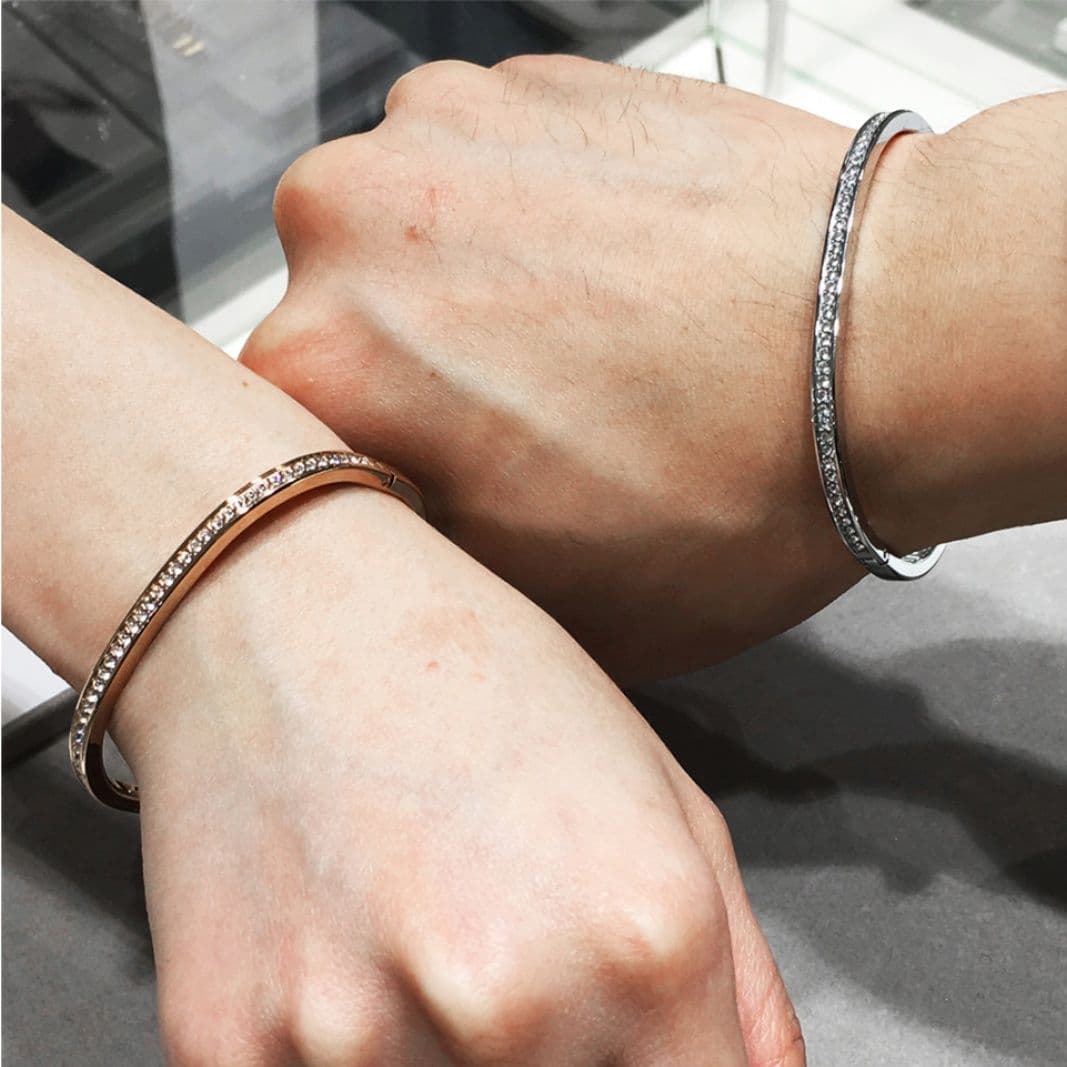 バングル 煌めき二重奏 細身ペアバングル 宝石入り  ステンレス